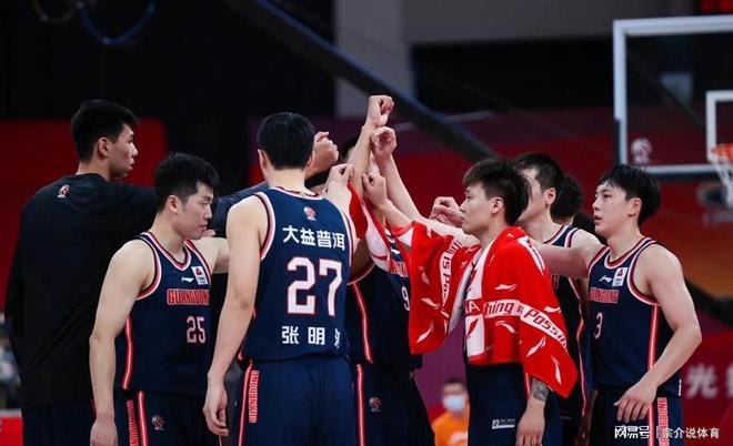 关于美国资产越来越高CBA零元卖队乏人问津的信息